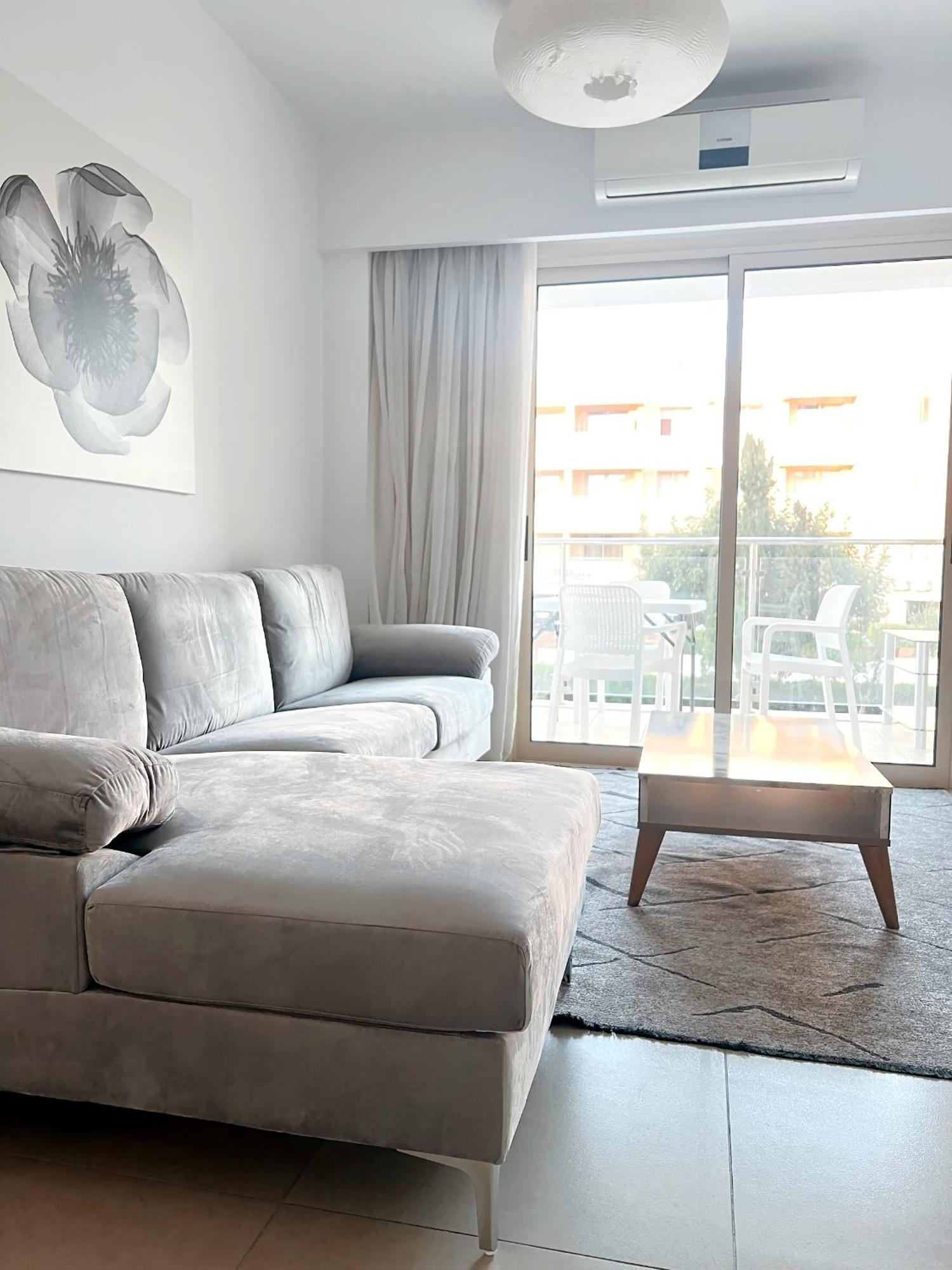 Elysia Park Ameliya 202 Apartamento Pafos Exterior foto